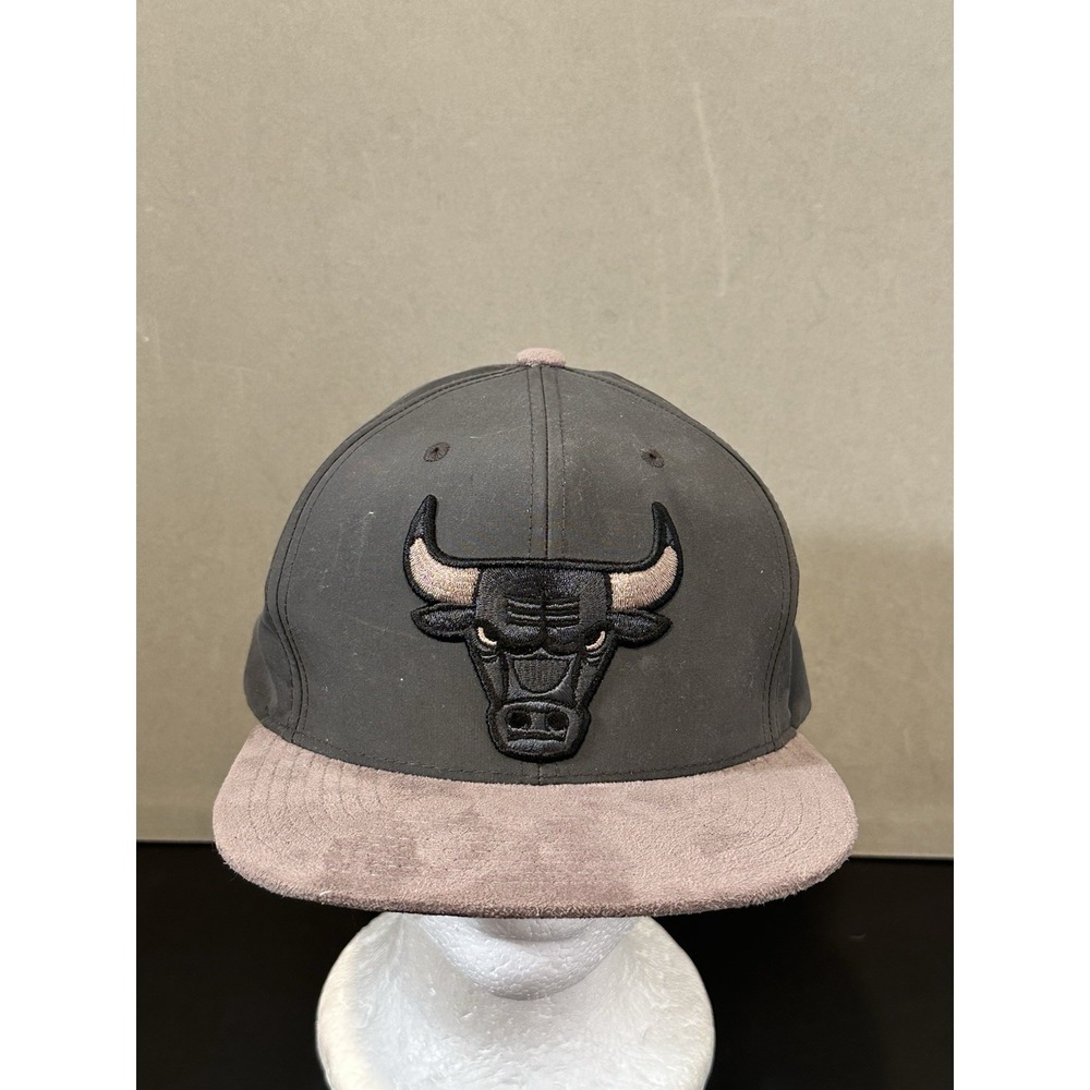 mitchell ness Chicago Bulls SnapBack Hat